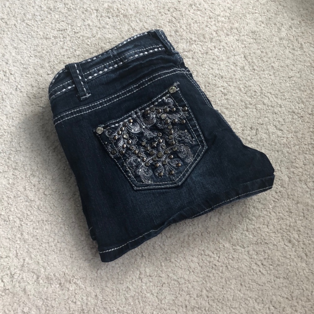 2b Bebe shorts